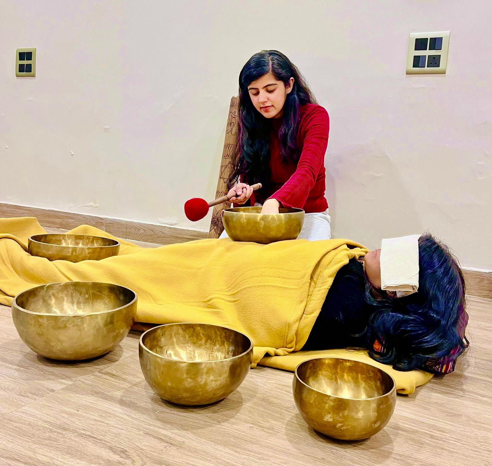 Hand & Foot Reflexology with Sound